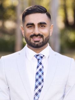 Gavin Dhillon - Real Estate Agent