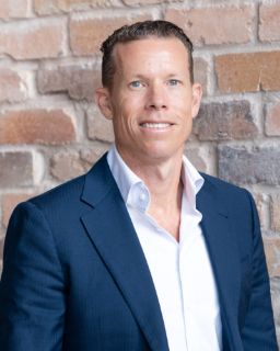 Gavin Ottaway - Real Estate Agent