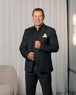 Geoff Pickering - Real Estate Agent