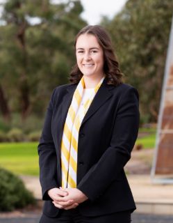 Georgia Ryan - Real Estate Agent