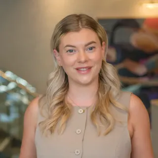 Georgia Kean - Real Estate Agent
