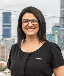 Gianna Perri - Real Estate Agent