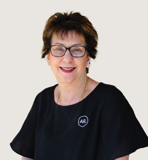 Gina  Miragliotta - Real Estate Agent at Alberti Realty
