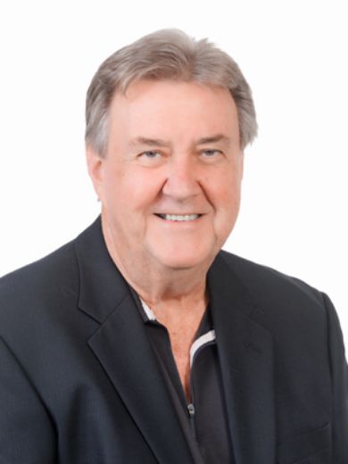 Greg Cook - Real Estate Agent at DJ Stringer Property Services - Coolangatta