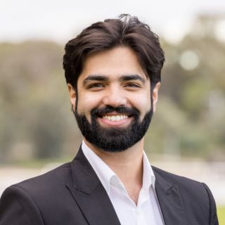 Gunjit Arora - Real Estate Agent