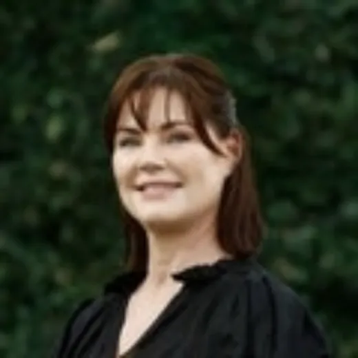 Tanya Taylor - Real Estate Agent at Century 21 Conolly Hay Group - NOOSA HEADS