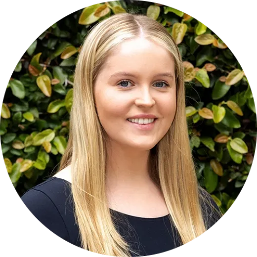 Louisa Kelly - Real Estate Agent at Wood Property - ST KILDA