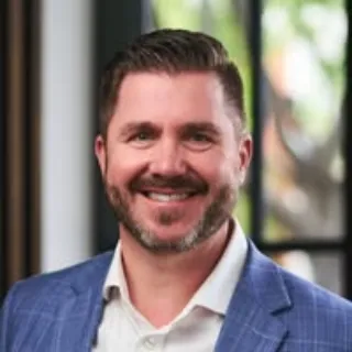 Julian Stevens - Real Estate Agent