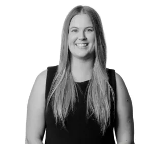 Brittani Farr - Real Estate Agent
