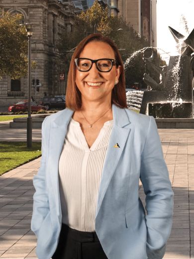 Athena Tsimogiannis - Real Estate Agent at Lin Andrews Real Estate - ADELAIDE (RLA134)