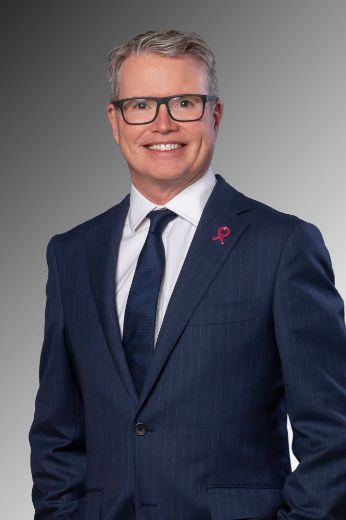 Halli Moore - Real Estate Agent at Buxton - Brighton