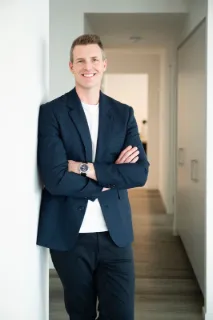 Brian  Lynn - Real Estate Agent