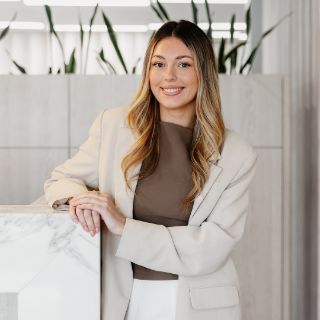 Hannah Clark - Real Estate Agent