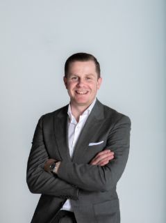 Harry  Gale - Real Estate Agent