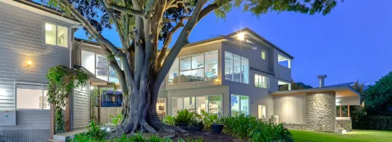 Havig & Jackson - Clayfield - Real Estate Agency