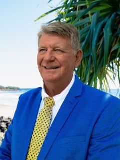 Hayden Walker - Real Estate Agent