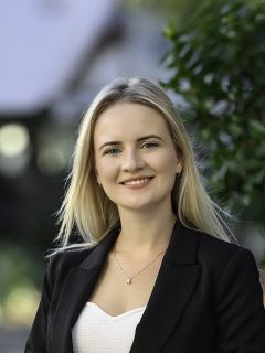 Helena Ashurst - Real Estate Agent