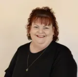 Donna Glass - Real Estate Agent From - Helen Munro Property - HERMIT PARK