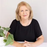 Margaret Hill - Real Estate Agent From - Helen Munro Property - HERMIT PARK