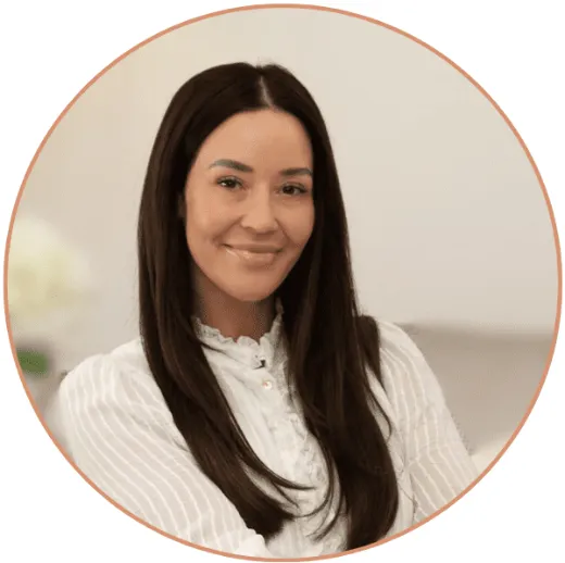 Hope Alchin - Real Estate Agent at L`Abode Accommodation Specialists