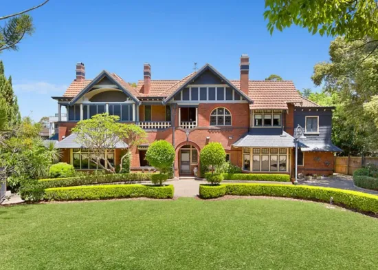1 1 Clydesdale PL, Pymble, NSW 2073