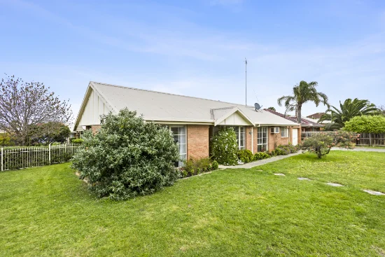 1/1 Waddington Court, Highton, Vic 3216