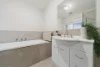 1/10 Gleneagles Avenue, Mornington, Vic 3931-Image
