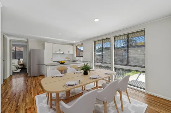 1/11 Houghton Place, Spence, ACT 2615