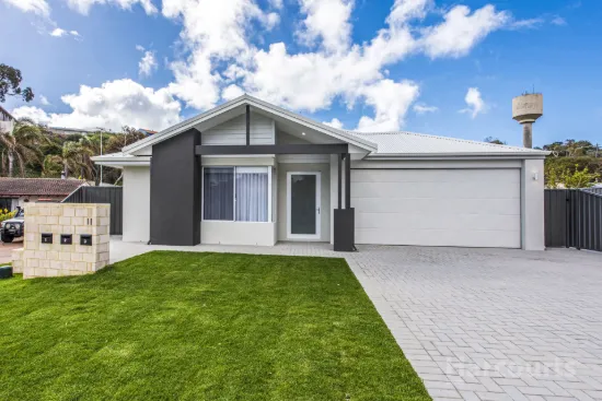 1/11 Murray Crescent, Halls Head, WA 6210