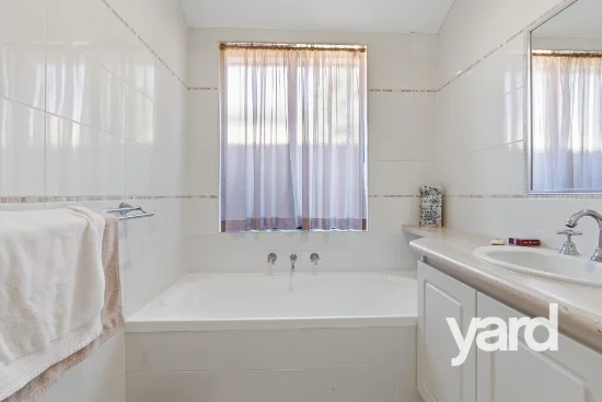 1/114-116 Moreing Road, Attadale, WA 6156-Image