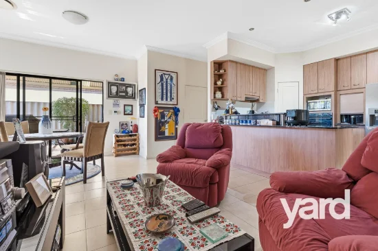 1/114-116 Moreing Road, Attadale, WA 6156-Image