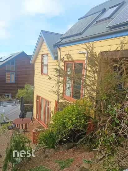 1/12 Saunders Crescent, South Hobart, Tas 7004