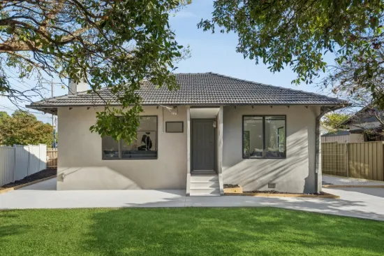 1/129 Boldrewood Parade, Reservoir, Vic 3073