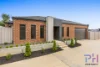 1/12a Stoneham Street, Golden Square, Vic 3555