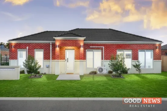 1/13 Haywood Grove, Melton West, Vic 3337