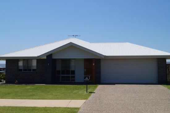 1/13 Kassidy Drive, Emerald QLD 4720-Image