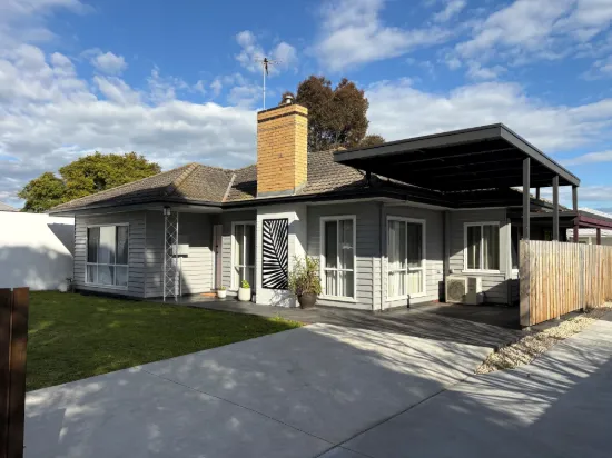1/135 Lansdowne St, Sale, Vic 3850