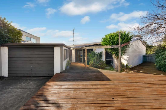 1/16 Barramundi Crescent, Ocean Grove, Vic 3226