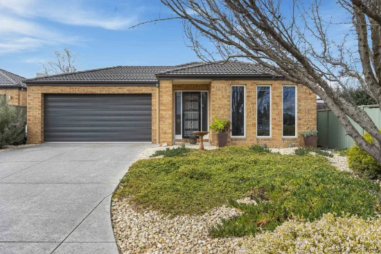 1/16 Carmichael Court, Sebastopol, Vic 3356