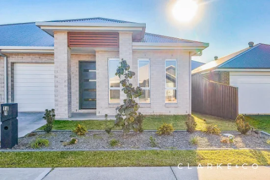 1/16 Merion Circuit, Heddon Greta, NSW 2321