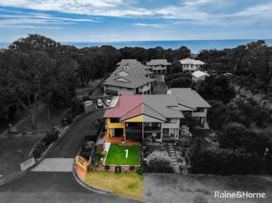 1/162 Sylvan Drive, Moore Park Beach, Qld 4670