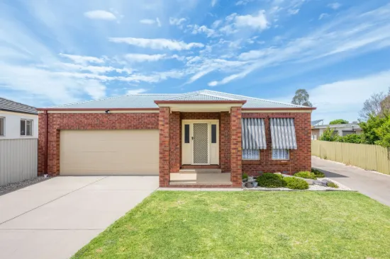 1/17 Dampier Avenue, Shepparton, Vic 3630