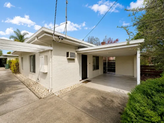 1/18 Berkeley Street, Castlemaine, Vic 3450