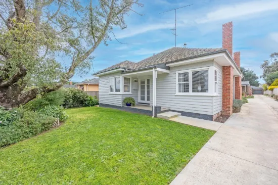 1/18 Ritchie Street, Brown Hill, Vic 3350