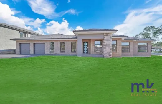 1 & 1A Arkley Avenue, Claymore, NSW 2559