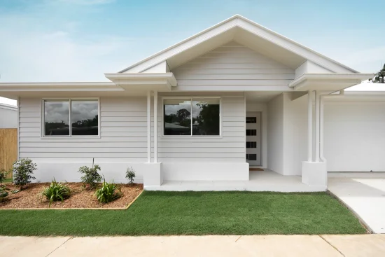 1, 2 & 3/35 Stevens Street, Yandina, Qld 4561