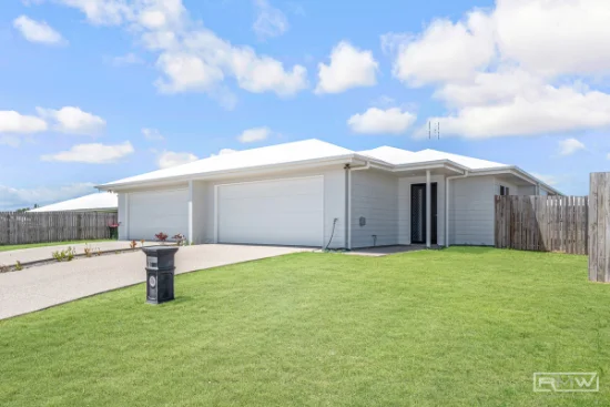 1 & 2/3 Harvest Place, Hidden Valley, Qld 4703