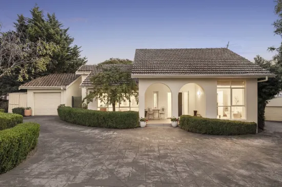 1/2 Clifton Street, Balwyn North, Vic 3104