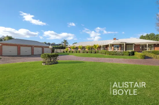 1-2 Malanie Close, Narre Warren North, Vic 3804