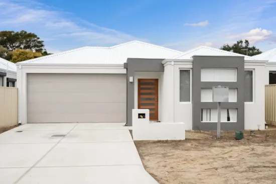 1/2 Nicholas Street, Gosnells, WA 6110